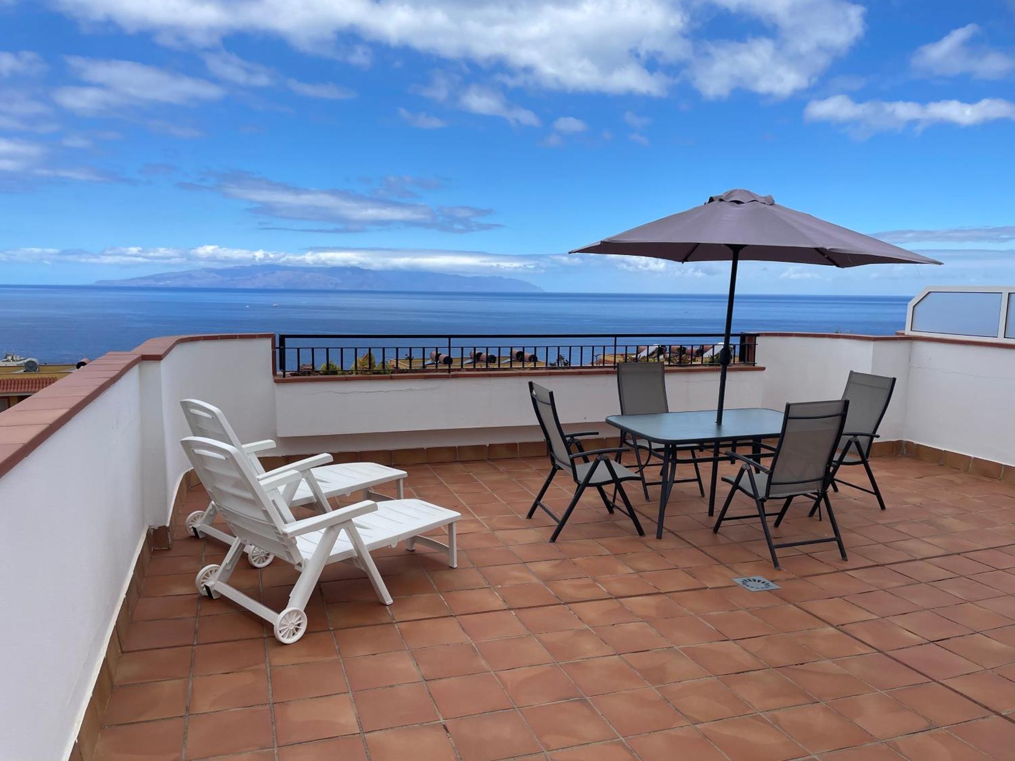 Апартаменты Amazing Duplex With Large Terrace And Sea Views Пуэрто-де-Сантьяго Экстерьер фото
